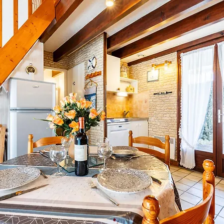Holiday home Lutins 5 By Interhome Les Mathes