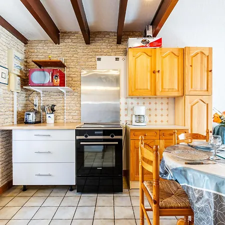 Сasa de vacaciones Lutins 5 By Interhome *