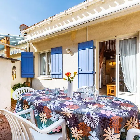 Holiday home Lutins 5 By Interhome *