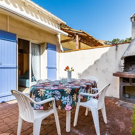 Сasa de vacaciones Lutins 5 By Interhome *