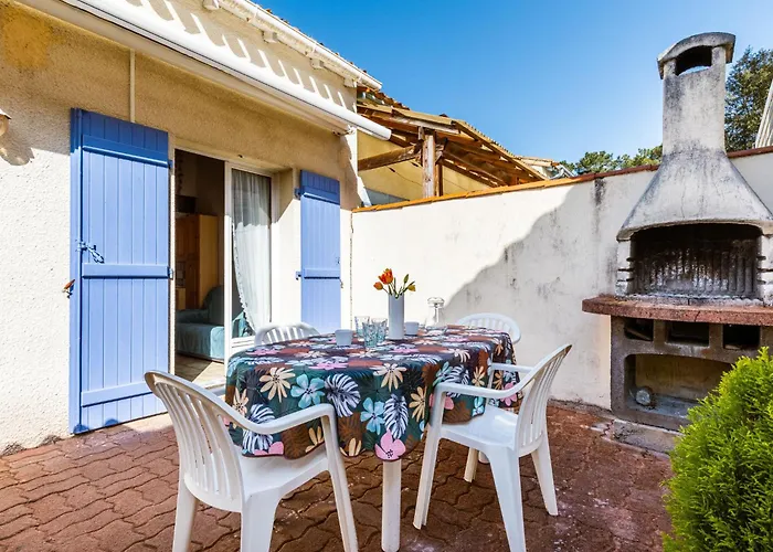 Сasa de vacaciones Lutins 5 By Interhome *