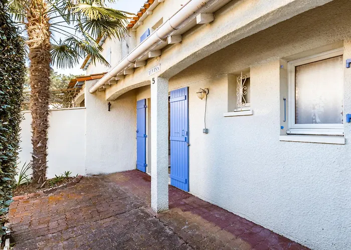 Сasa de vacaciones Lutins 5 By Interhome *